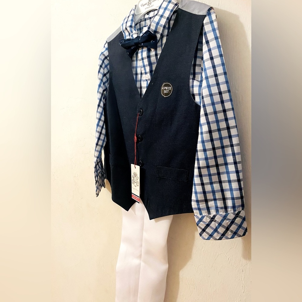 NWT Dressy Function Ready ✔️ Super Cute Boy’s Size 6. Two Matching Sets On Hand.